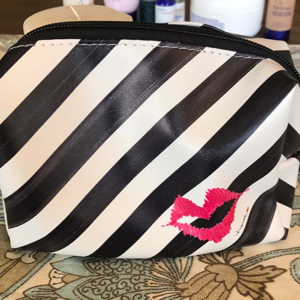‼️Final Mark Down Makeup Bag